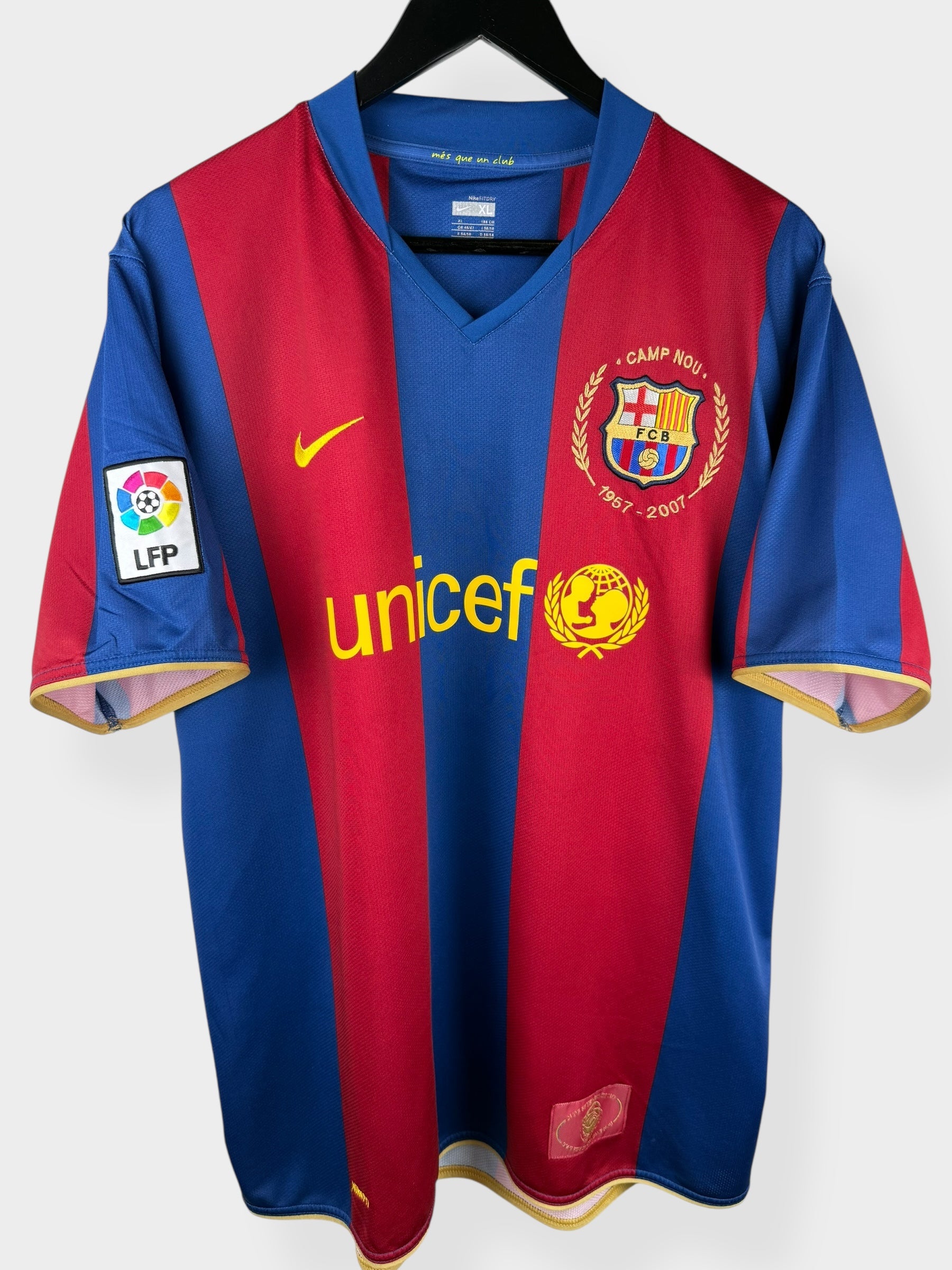 2007-08 BARCELONA HEIMTRIKOT MESSI #19 XL
