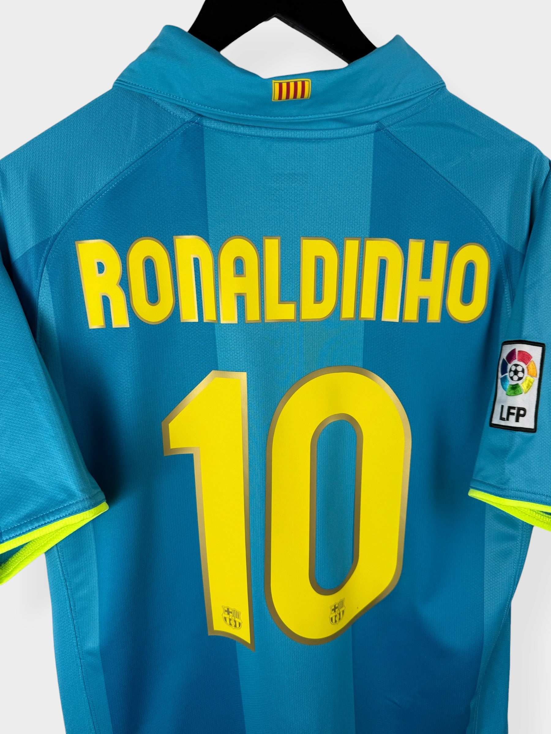 2007-08 BARCELONA AWAY SHIRT RONALDINHO #10 M