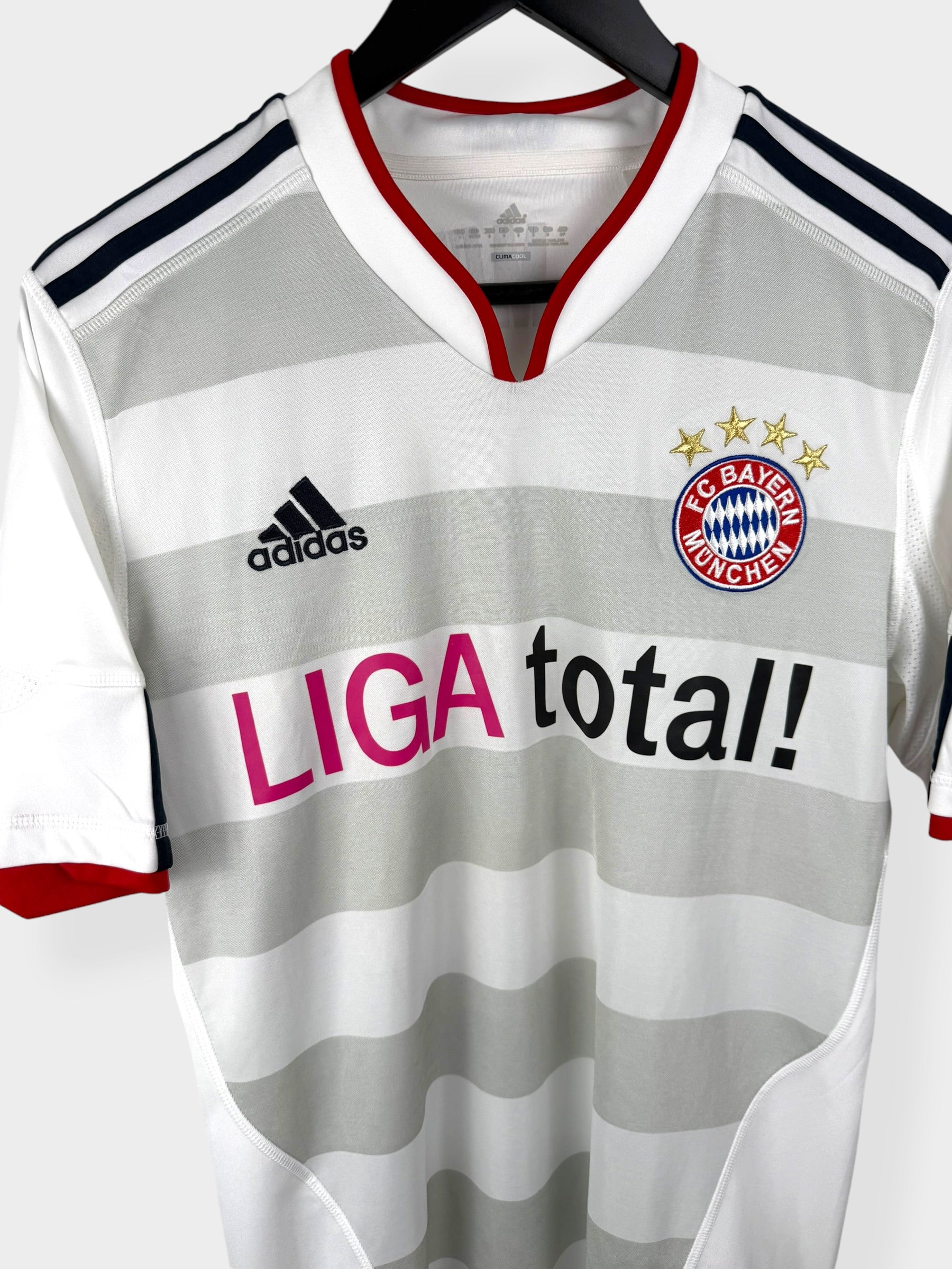2010-11 BAYERN MUNICH UITSHIRT S
