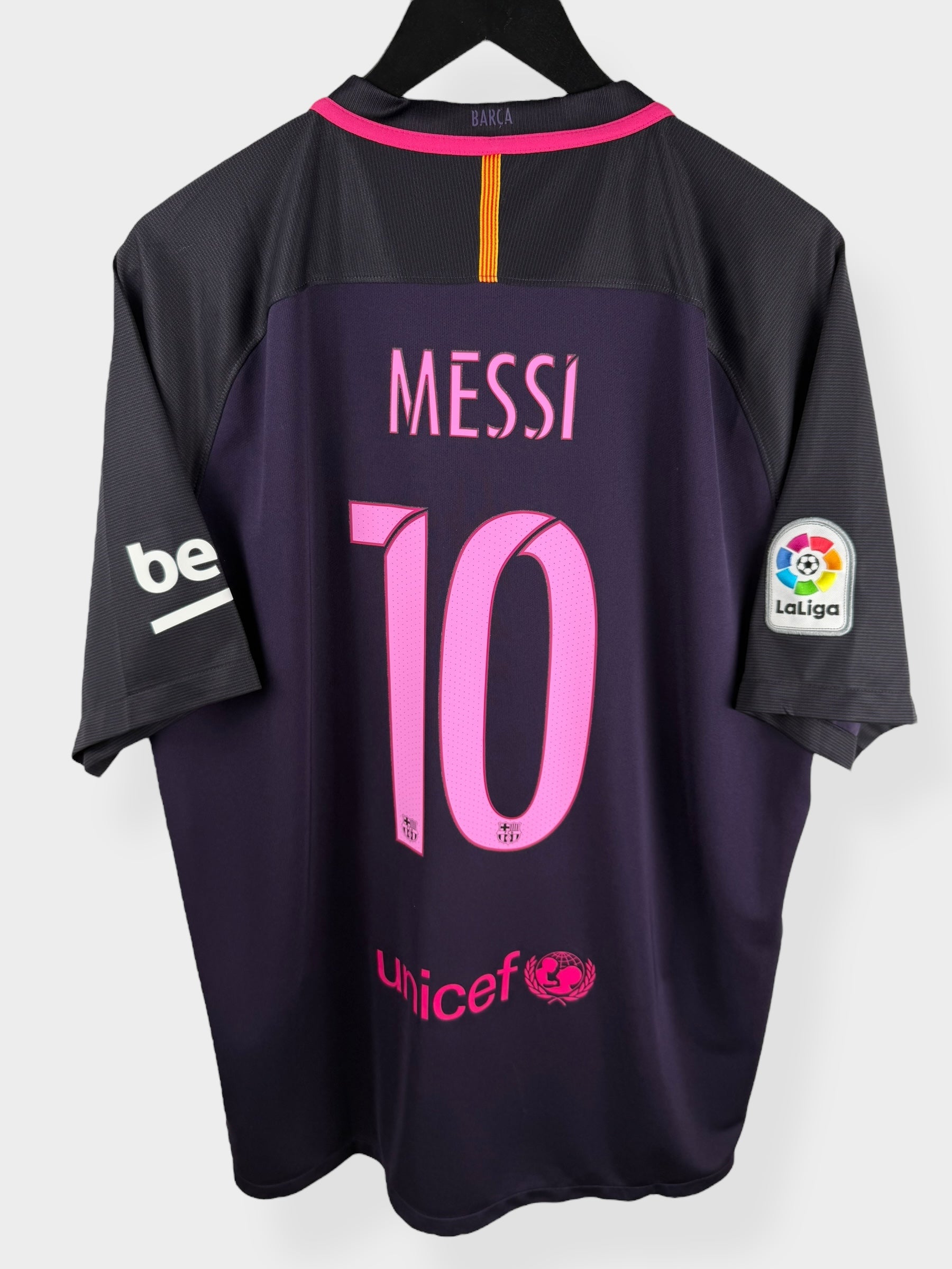 2016-17 BARCELONA AWAY SHIRT MESSI #10 XL - Authentic Football Club