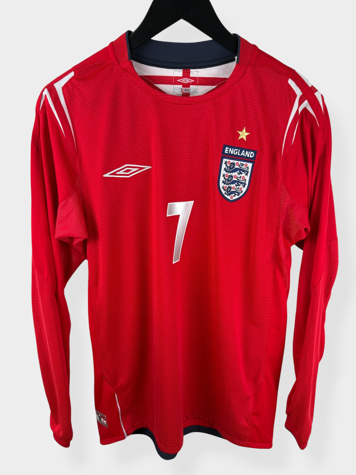 2004-06 ENGLAND AWAY SHIRT LS BECKHAM #7 S