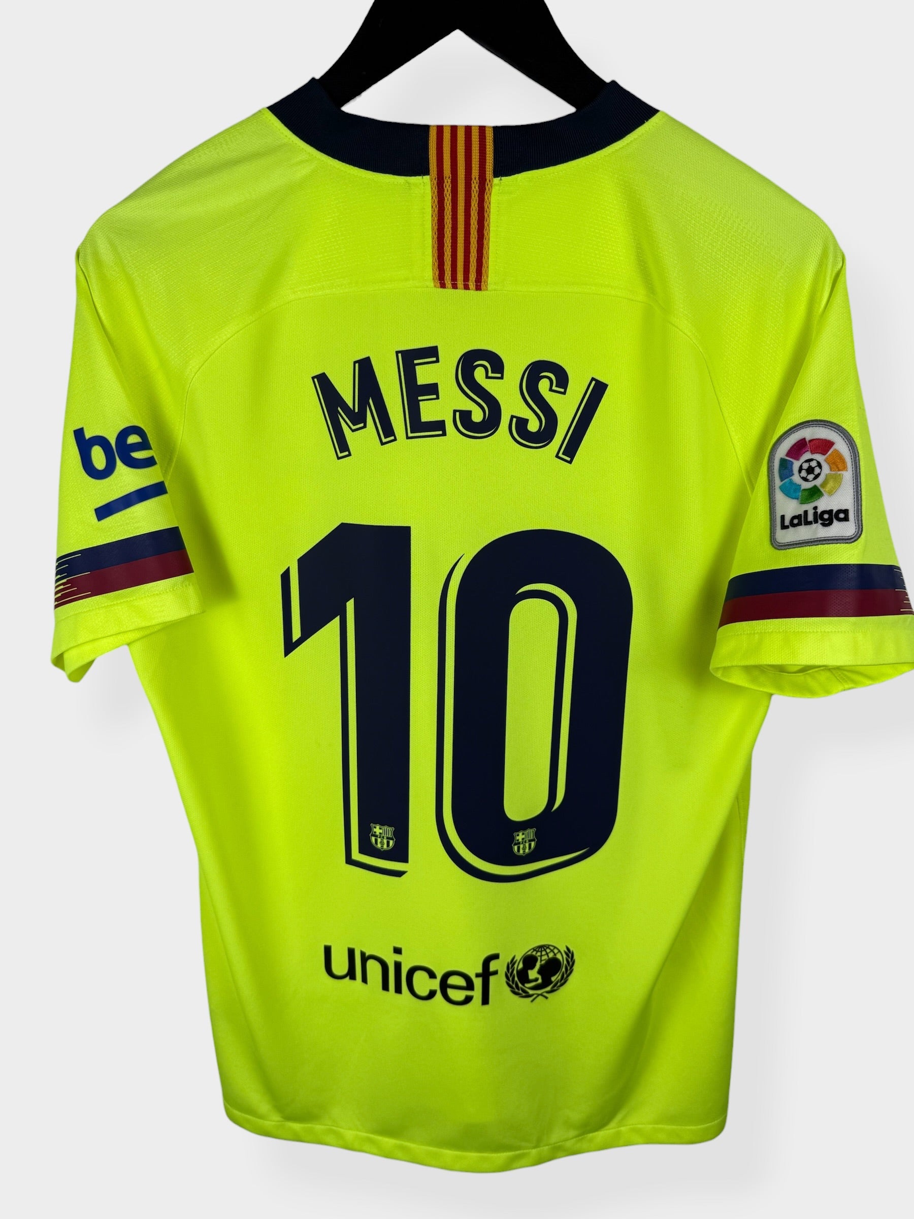 2018-19 BARCELONA AWAY SHIRT MESSI #10 M