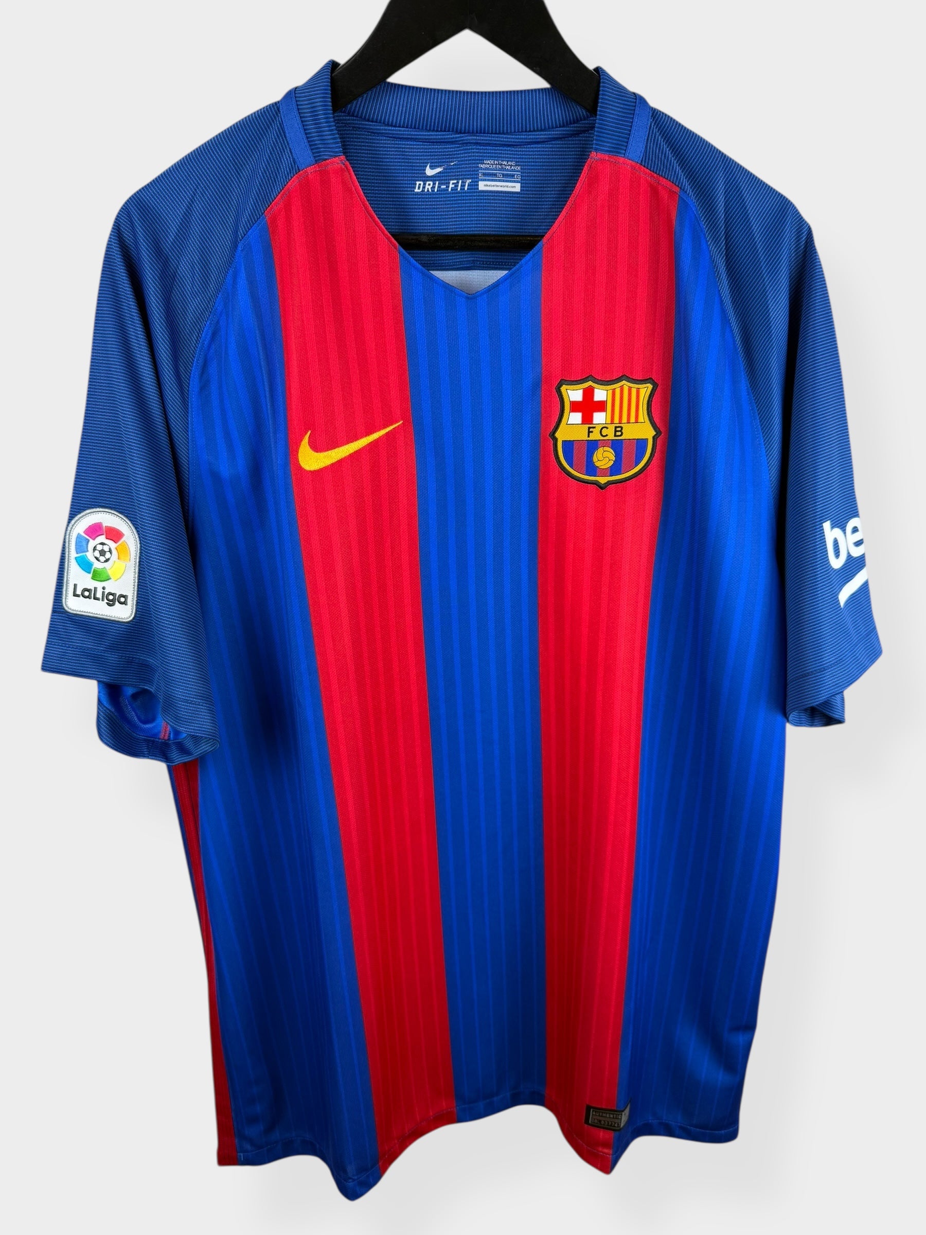 2016-17 BARCELONA HOME SHIRT NEYMAR JR #11 XL - Authentic Football Club
