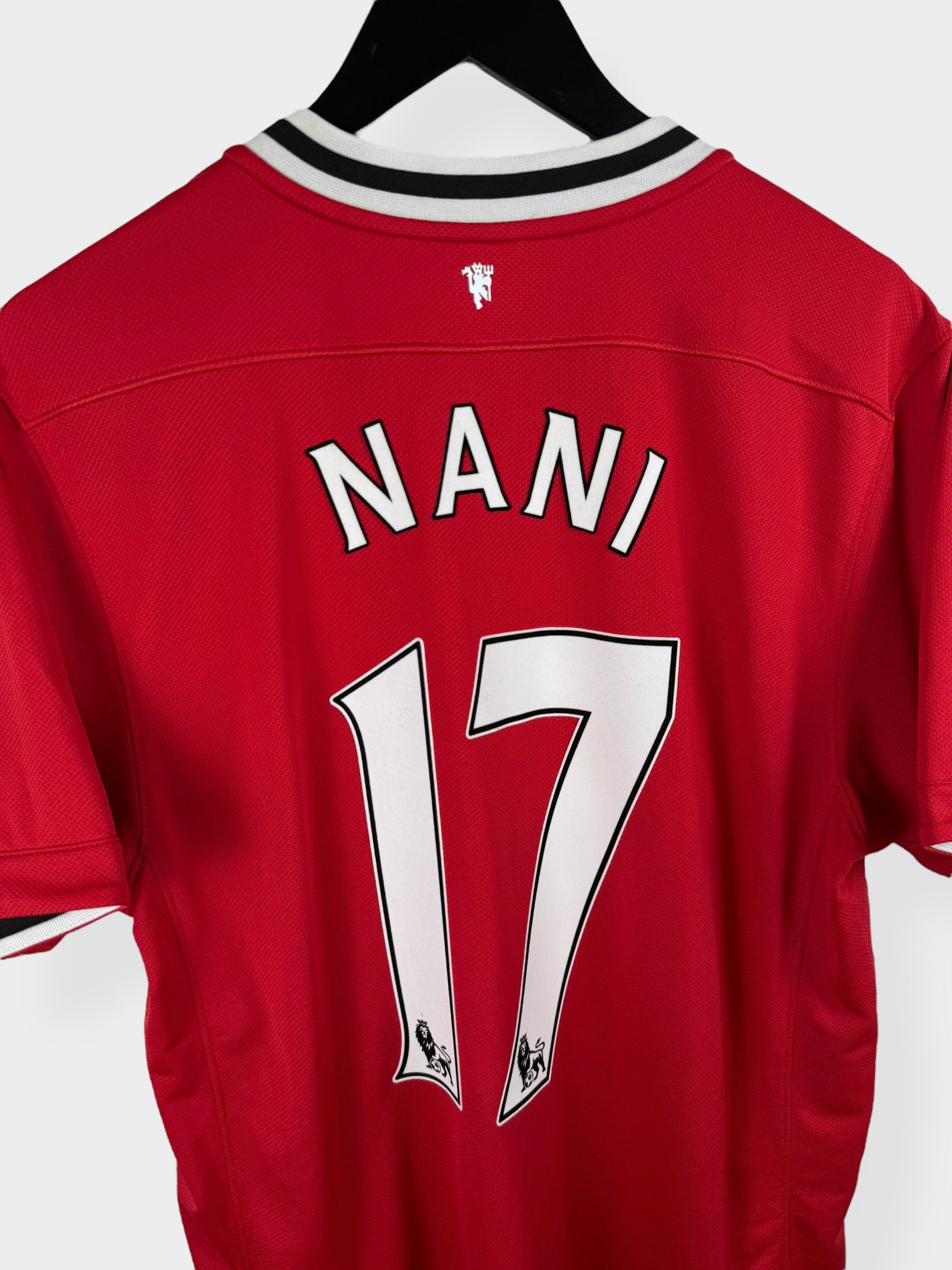 2011-12 MANCHESTER UNITED HOME SHIRT NANI #17 L
