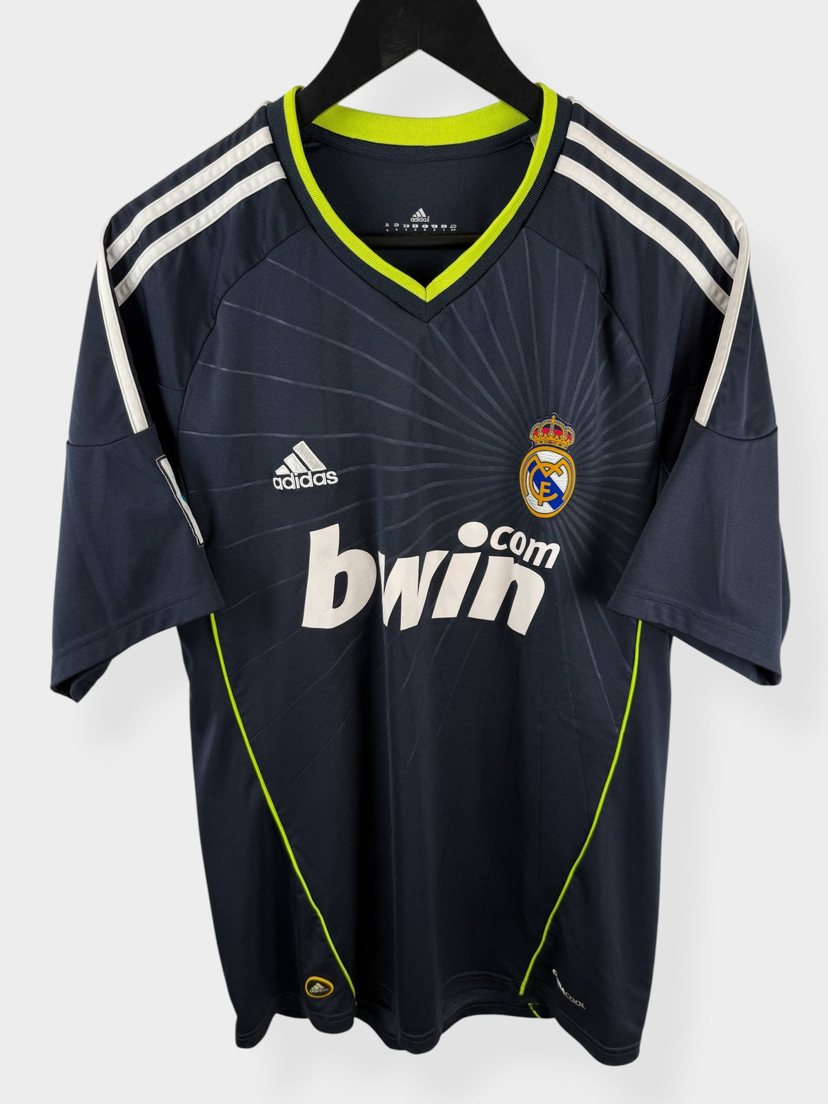 2010-11 REAL MADRID AWAY SHIRT RONALDO #7 M