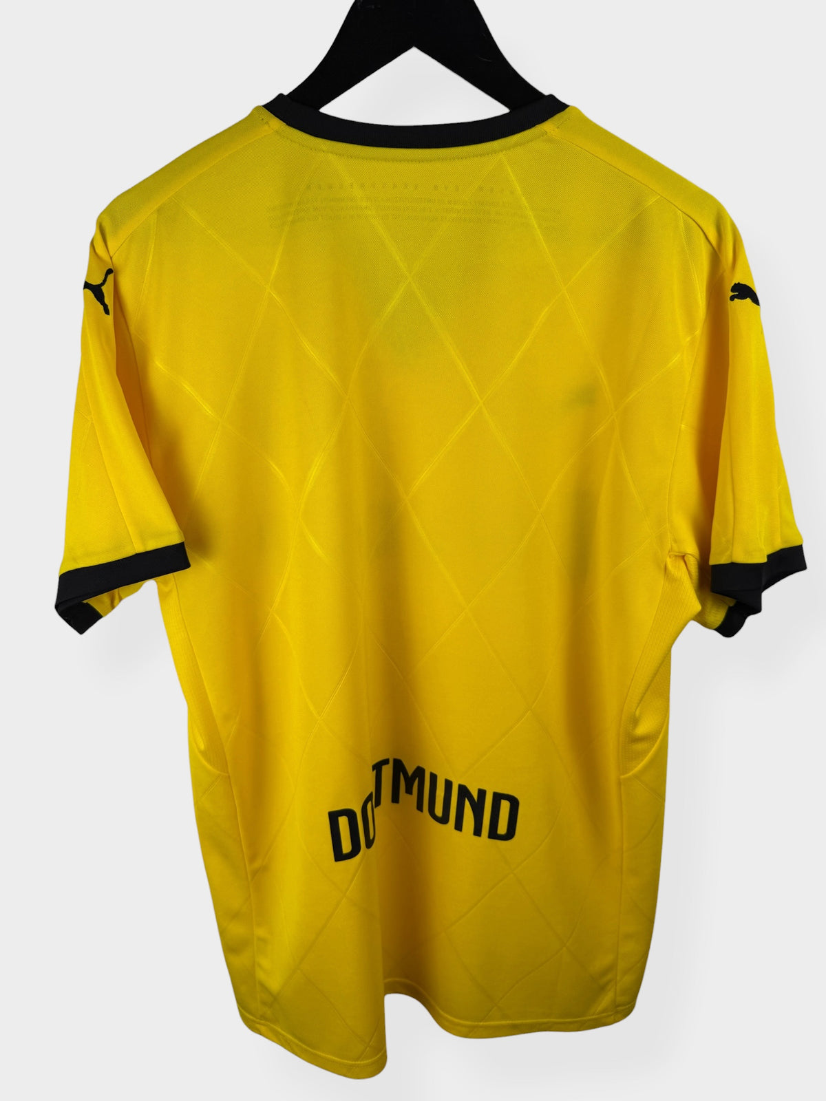 2015-16 BORUSSIA DORTMUND HOME SHIRT L