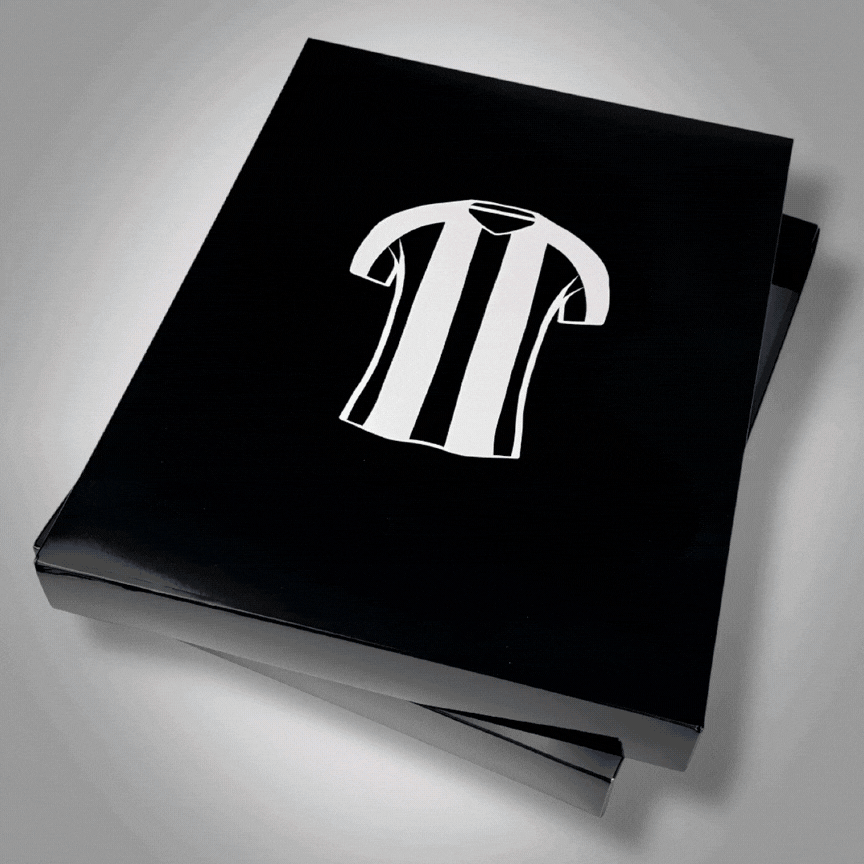 Mystery Box - Retro Edition - Authentic Football Club